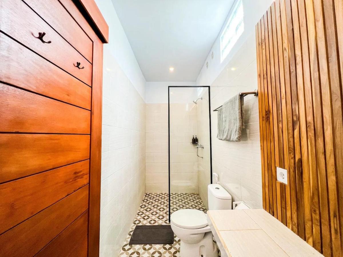 Island Boy Guest House Canggu (Bali) Exterior photo