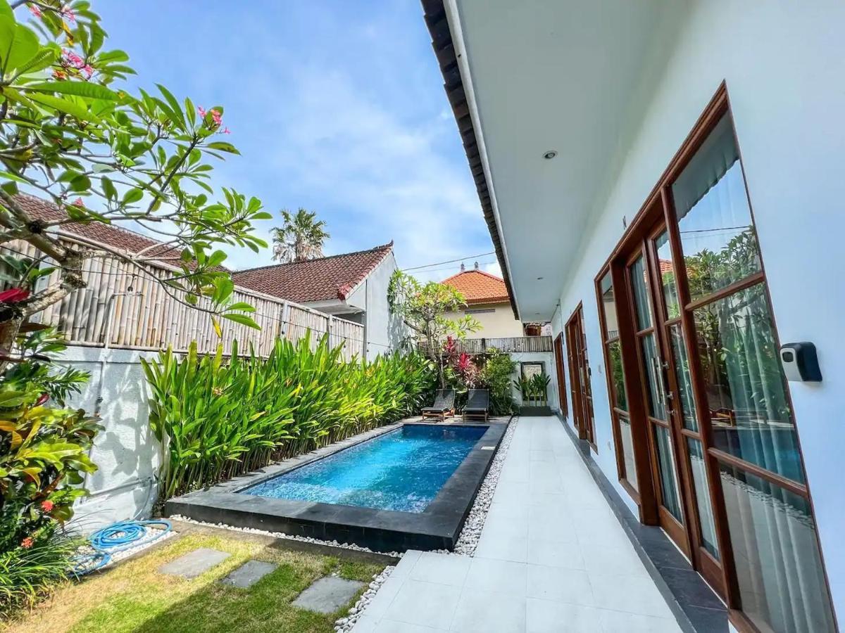 Island Boy Guest House Canggu (Bali) Exterior photo